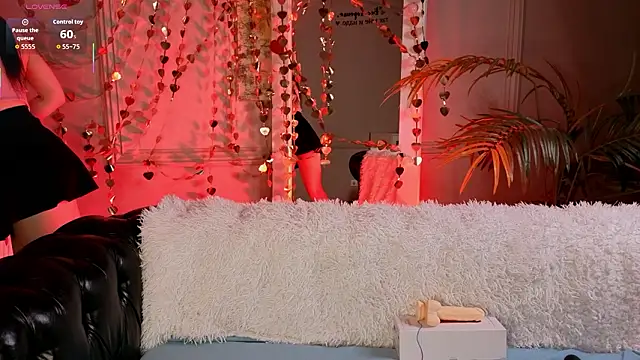 Snapshot of Kelly_Woods chatting on February 13, 3:52 pm Kelly Woods online show from February 13, 3:52 pm