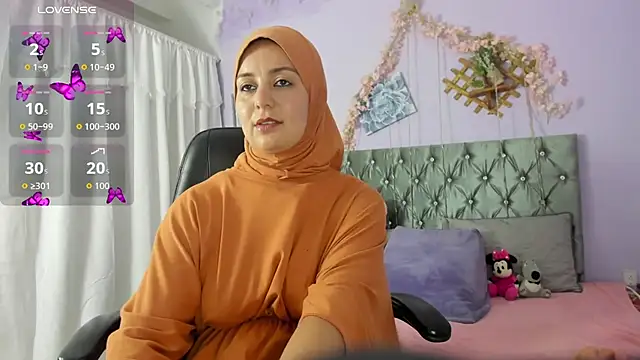 BadraSaadi online show from October 4, 8:18 pm