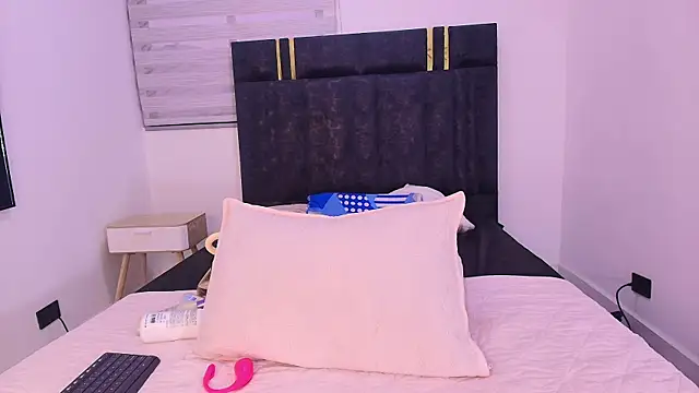 sara ck online show from April 29, 11:58 am