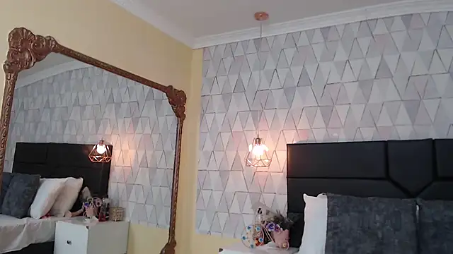 JustinePerry online show from September 17, 3:19 am