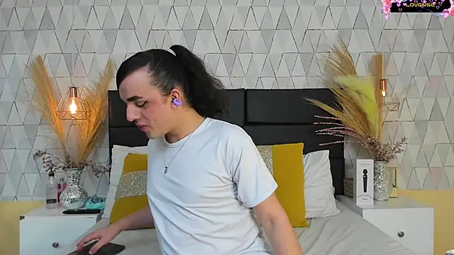 JustinePerry online show from March 12, 4:29 am