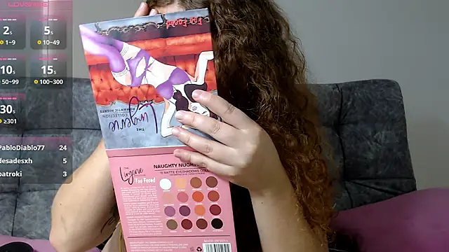 Mia fooxx  online show from December 4, 3:32 pm