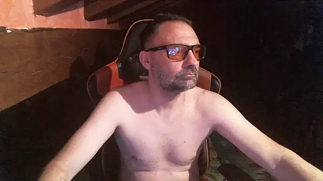 Snapshot of 6996horus chatting on November 15, 1:03 am 6996horus online show from November 15, 1:03 am