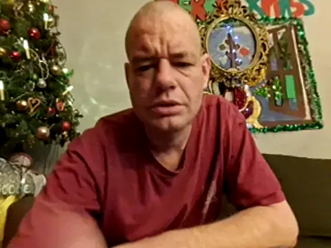 Snapshot of Maikel1981-NL chatting on January 11, 9:57 pm Maikel1981-NL online show from January 11, 9:57 pm