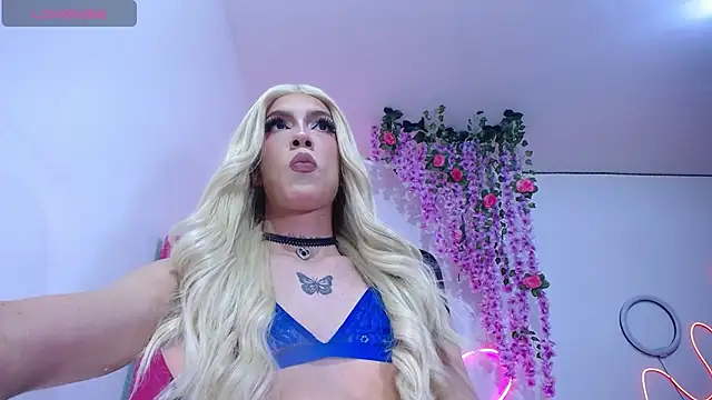 Snapshot of khalany_hadid chatting on December 1, 5:34 am khalany hadid online show from December 1, 5:34 am