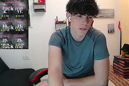 Angelo-cianuro- online show from November 30, 11:20 pm