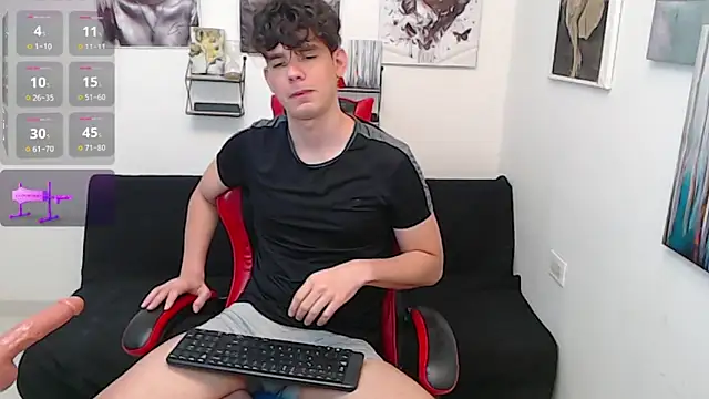 Angelo-cianuro- online show from May 15, 11:34 pm