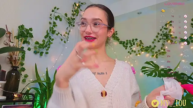 MyLou  online show from January 18, 4:53 pm