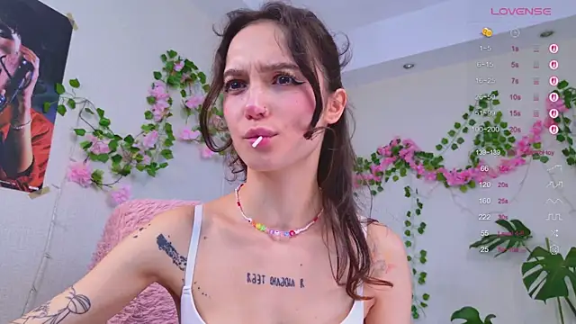 MyLou  online show from September 12, 3:12 pm