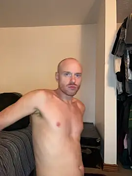 Snapshot of slam_bro chatting on November 10, 1:15 am slam bro online show from November 10, 1:15 am