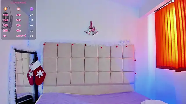 ZuryRamirez  online show from December 15, 6:48 pm