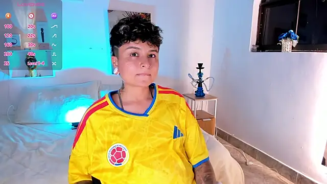 ZuryRamirez  online show from July 11, 11:06 pm