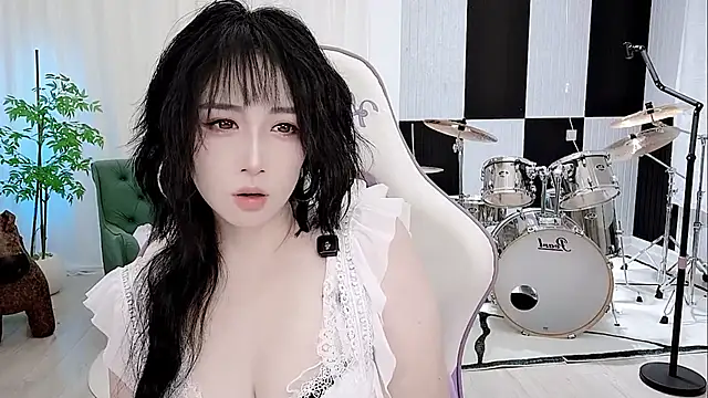 Vaness-a online show from September 10, 4:07 pm