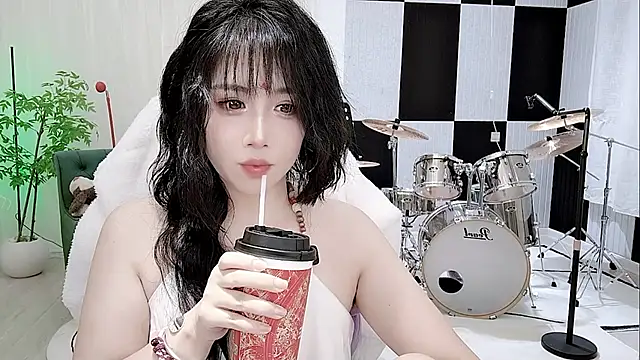 Vaness-a online show from October 6, 5:54 pm