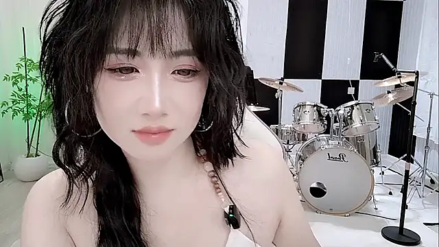 Vaness-a online show from October 11, 6:50 pm