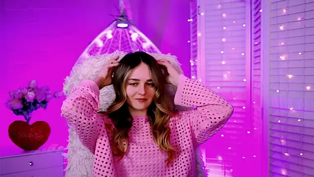 Snapshot of DeboraLarson chatting on February 26, 3:53 am DeboraLarson online show from February 26, 3:53 am