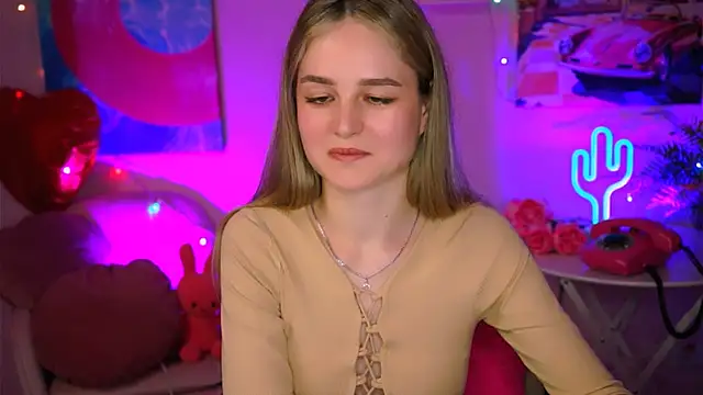 Snapshot of DeboraLarson chatting on March 11, 7:15 am DeboraLarson online show from March 11, 7:15 am