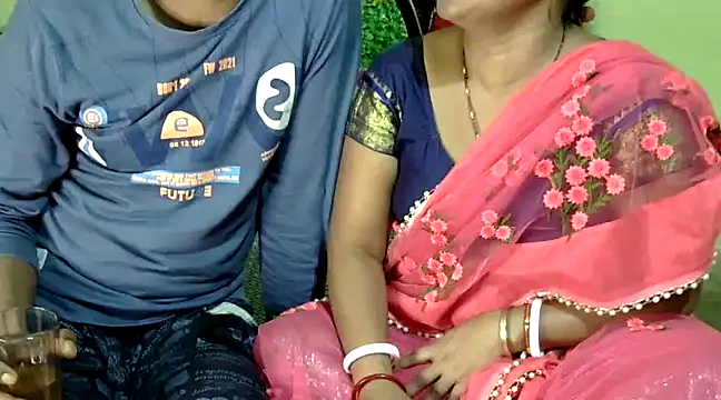 Couple For You18 online show from January 15, 12:36 pm