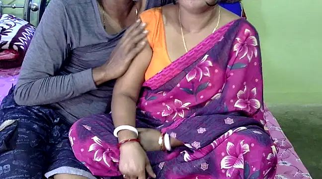 Couple For You18 online show from February 8, 2:47 am