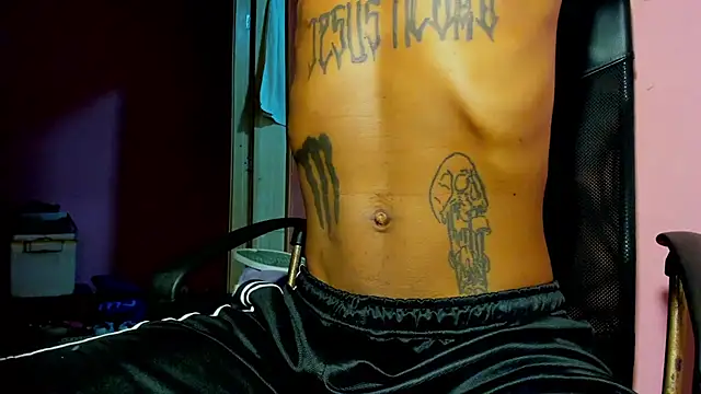 bigblackhotx1 online show from April 8, 10:37 am