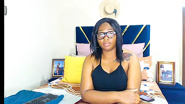 veronica1xxx online show from September 18, 7:49 pm