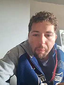 Snapshot of Marcosninfo_ chatting on June 21, 2:52 pm Marcosninfo online show from June 21, 2:52 pm
