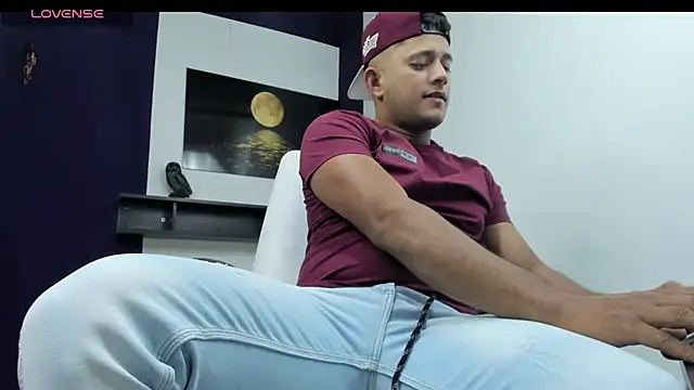 Marcos garcias online show from March 8, 7:16 am