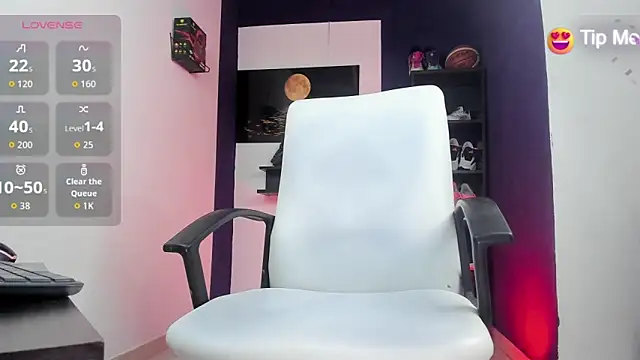 Marcos garcias online show from October 15, 3:34 pm