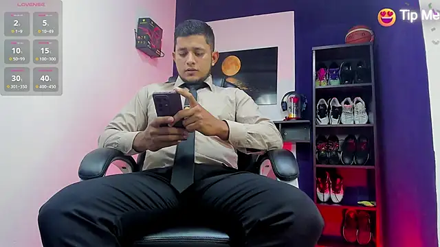 Marcos garcias online show from February 15, 11:23 pm