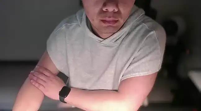 Snapshot of iceeciforfun chatting on March 17, 8:29 am iceeciforfun online show from March 17, 8:29 am