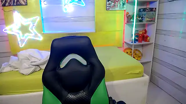 andy staar online show from November 8, 7:12 pm