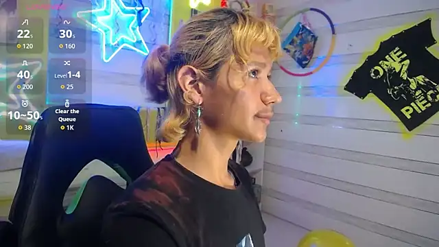 Snapshot of andy_staar chatting on January 6, 7:17 pm andy staar online show from January 6, 7:17 pm