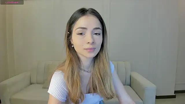 StacyWoods online show from March 27, 11:32 am