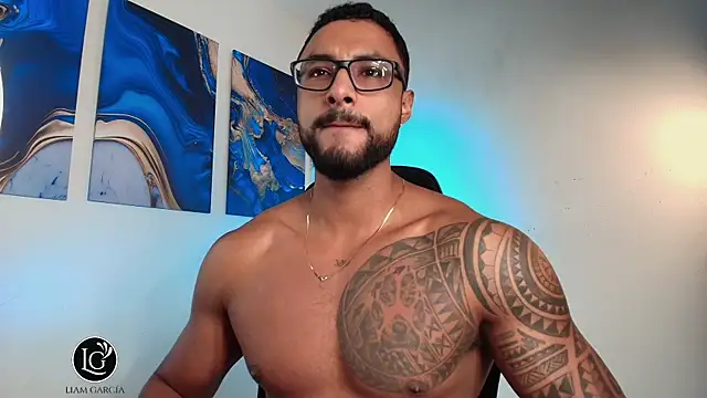 LiamGarcia1 online show from February 21, 1:12 pm