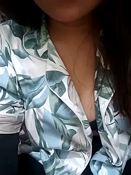 Snapshot of Sajel_000 chatting on December 14, 11:01 pm Sajel 000 online show from December 14, 11:01 pm