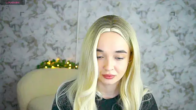 Ashley S online show from April 15, 10:21 pm