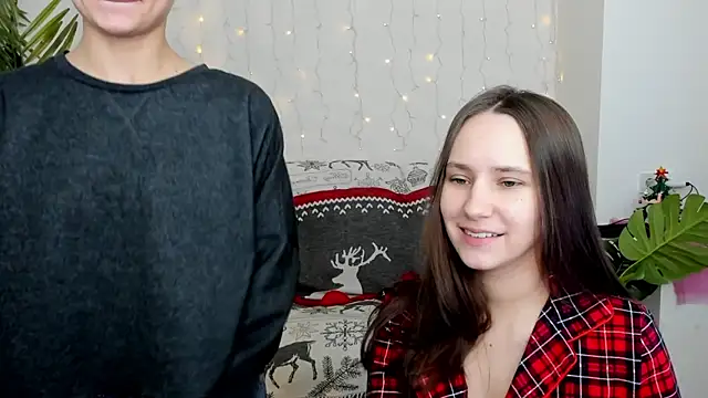 HotCaramellsTV online show from January 4, 1:31 pm