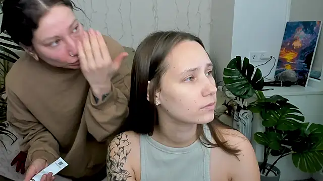 HotCaramellsTV online show from March 9, 9:13 am