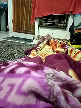 Snapshot of pintuS40 chatting on January 8, 11:19 pm pintuS40 online show from January 8, 11:19 pm