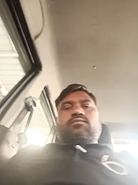 Snapshot of pintuS40 chatting on January 23, 7:00 am pintuS40 online show from January 23, 7:00 am