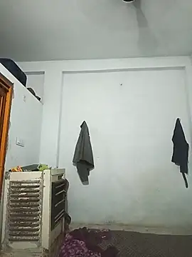 Snapshot of pintuS40 chatting on February 19, 3:05 pm pintuS40 online show from February 19, 3:05 pm