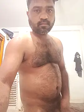 Snapshot of pintuS40 chatting on March 5, 1:42 am pintuS40 online show from March 5, 1:42 am