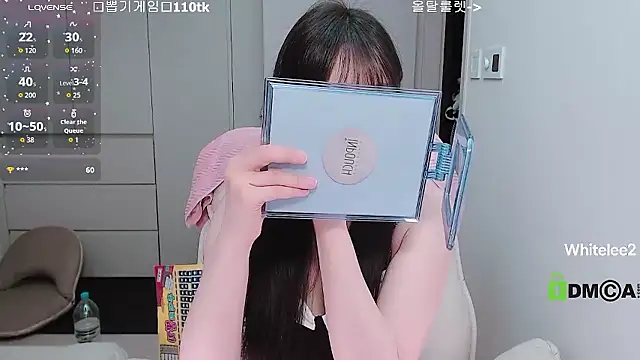 whitelee2 online show from April 13, 1:16 pm