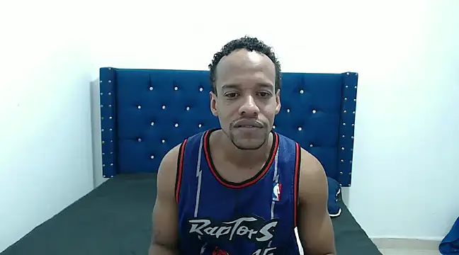 Snapshot of Salomon_koude chatting on February 25, 12:34 pm Salomon koude online show from February 25, 12:34 pm