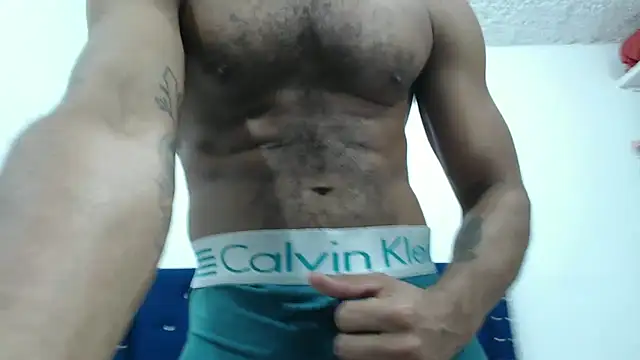 Snapshot of Salomon_koude chatting on March 1, 6:21 pm Salomon koude online show from March 1, 6:21 pm