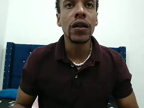 Snapshot of Salomon_koude chatting on March 4, 12:07 am Salomon koude online show from March 4, 12:07 am