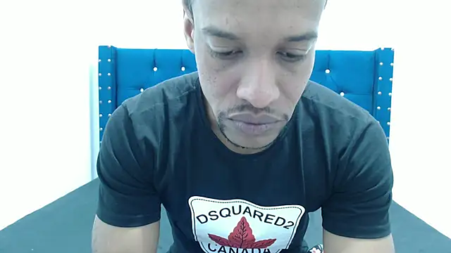 Snapshot of Salomon_koude chatting on March 7, 12:01 pm Salomon koude online show from March 7, 12:01 pm