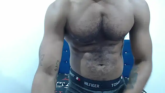 Snapshot of Salomon_koude chatting on March 14, 2:41 pm Salomon koude online show from March 14, 2:41 pm