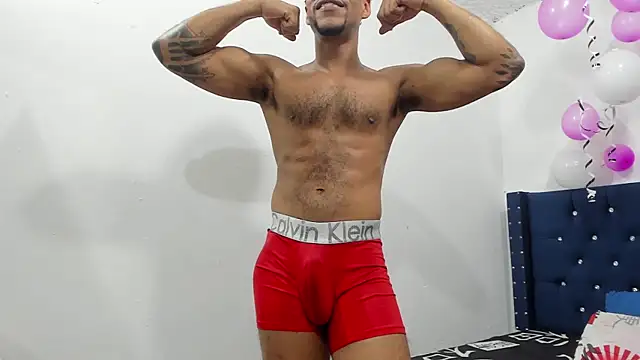 Snapshot of Salomon_koude chatting on March 20, 8:08 pm Salomon koude online show from March 20, 8:08 pm