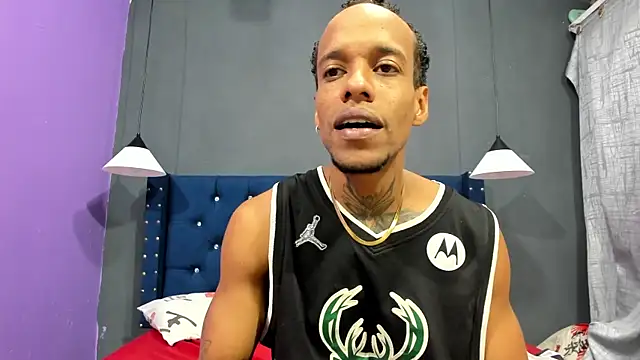 Snapshot of Salomon_koude chatting on September 29, 6:57 pm Salomon koude online show from September 29, 6:57 pm